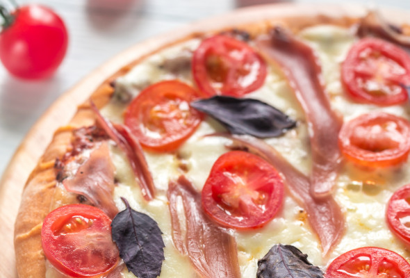 بيتزا نابولي