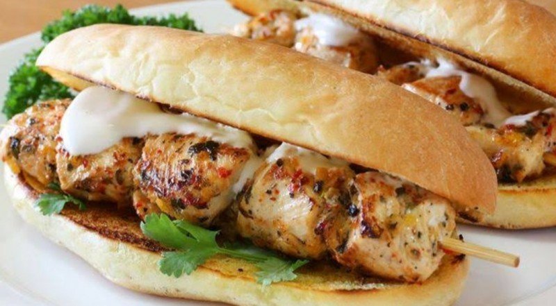 شيش طاووق سندويش