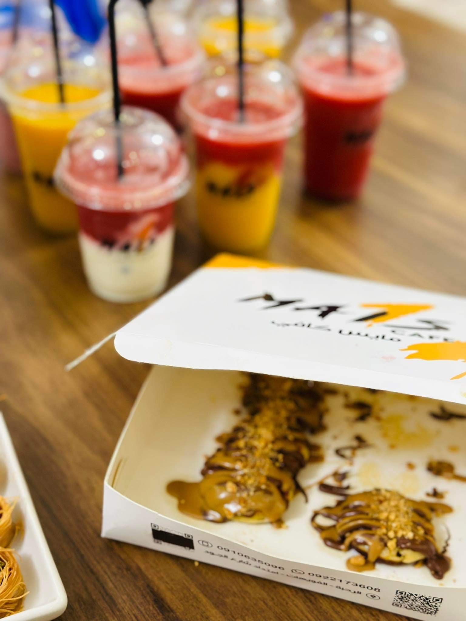 طلبية ميني بانكيك مع العصائر