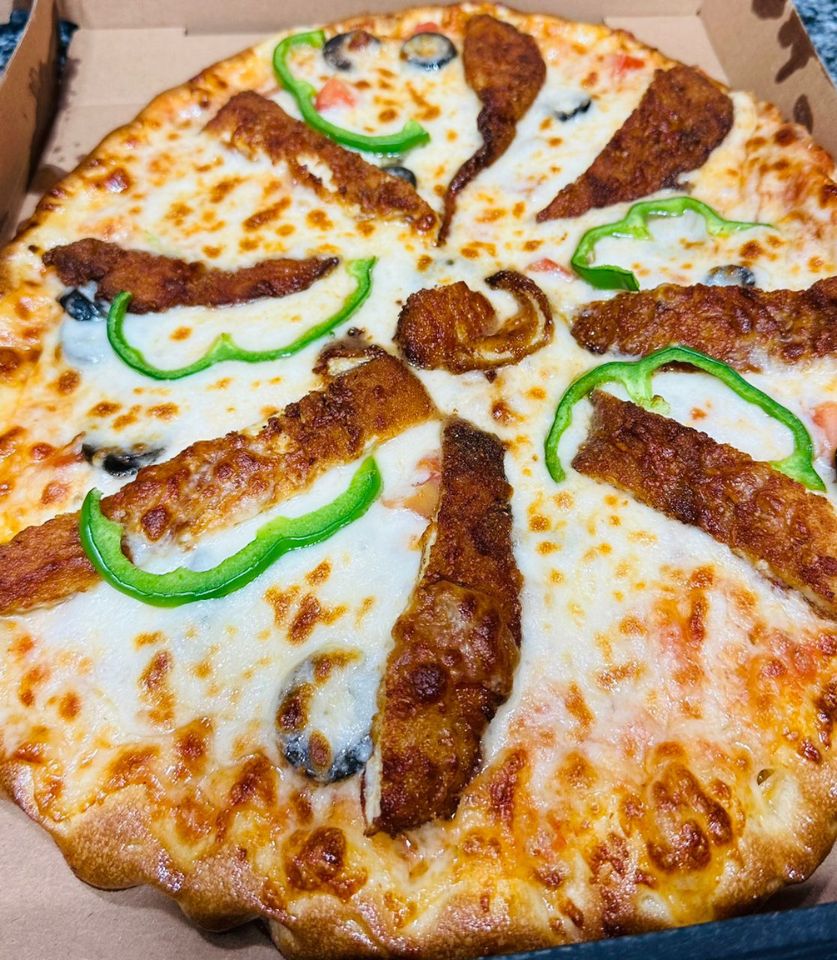 بيتزا بانيه