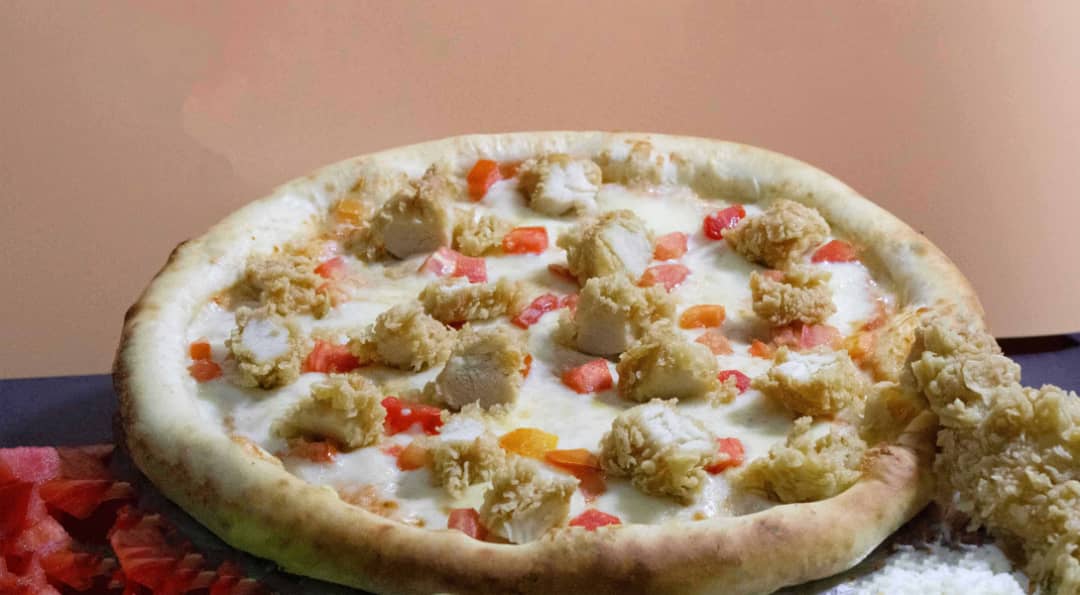 بيتزا  بانيه 