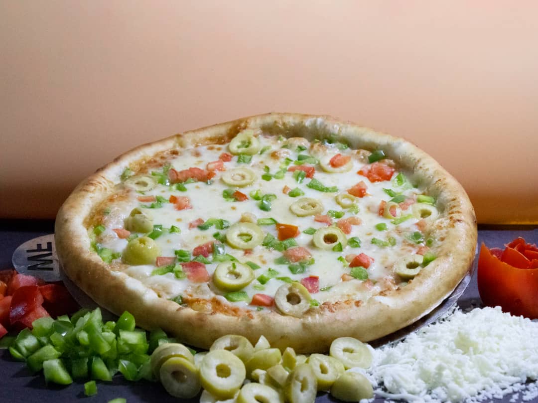  بيتزا  مارجريتا 