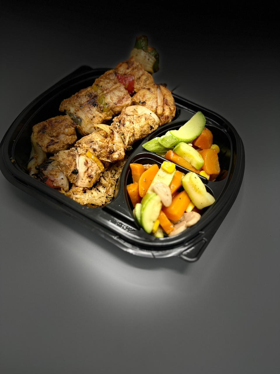 طبق شيش طاووق
