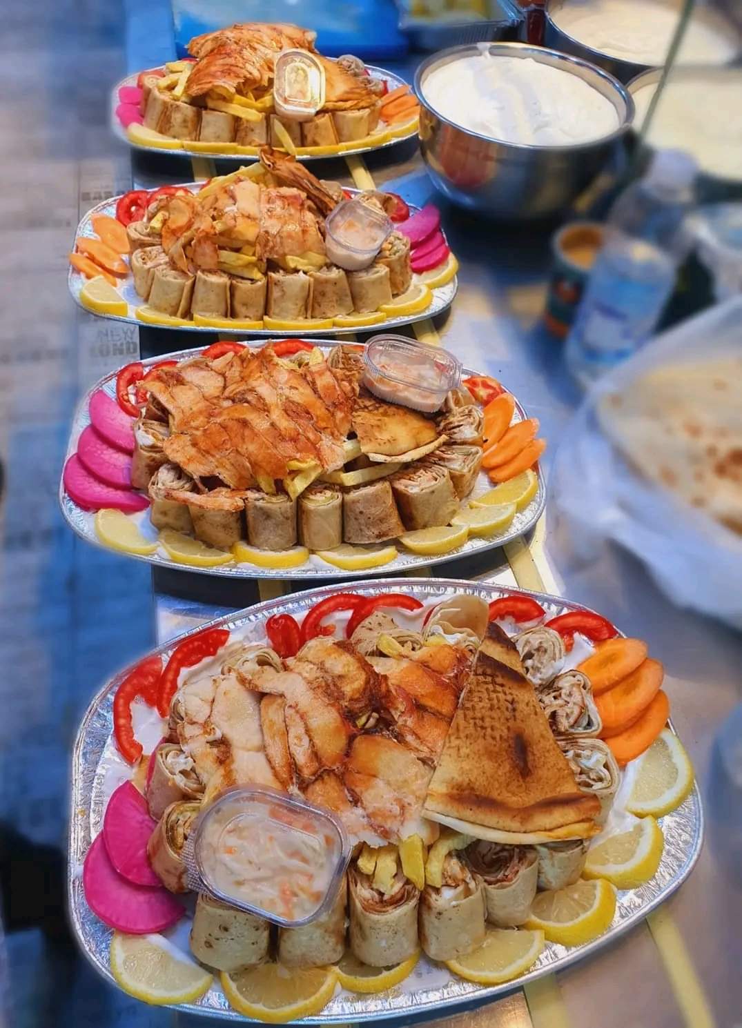 صحن عربي مع الشرائح