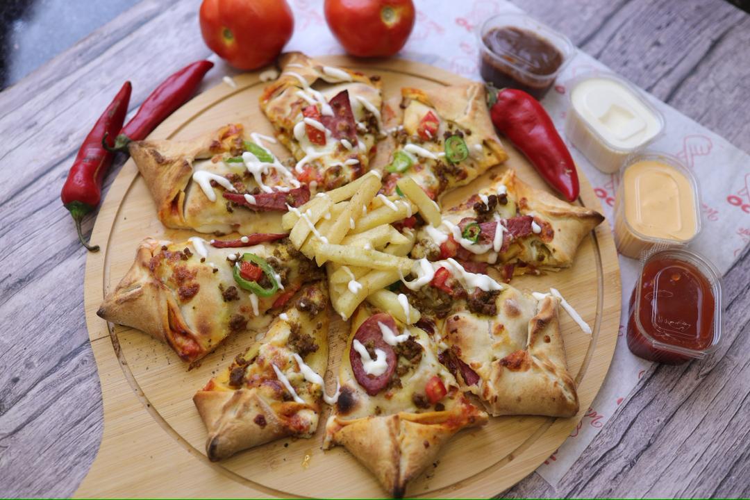 بيتزا الود إيسبيشيل