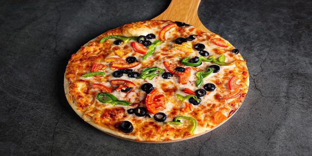 بيتزا مارجريتا 