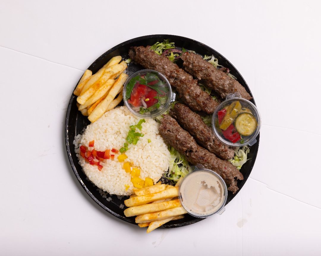 🍢 وجبة كباب لحم