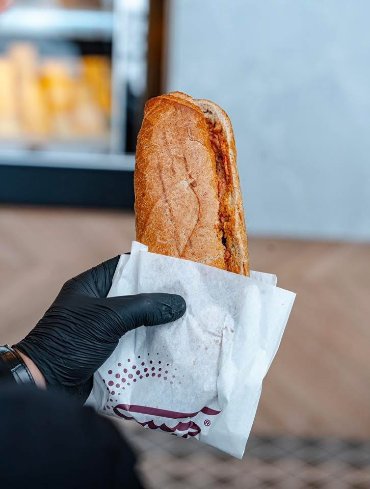 ساندويتش تن ودحي شعير 